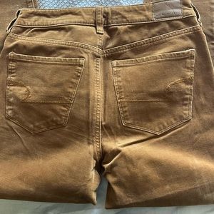 Women’s American Eagle corduroy pants